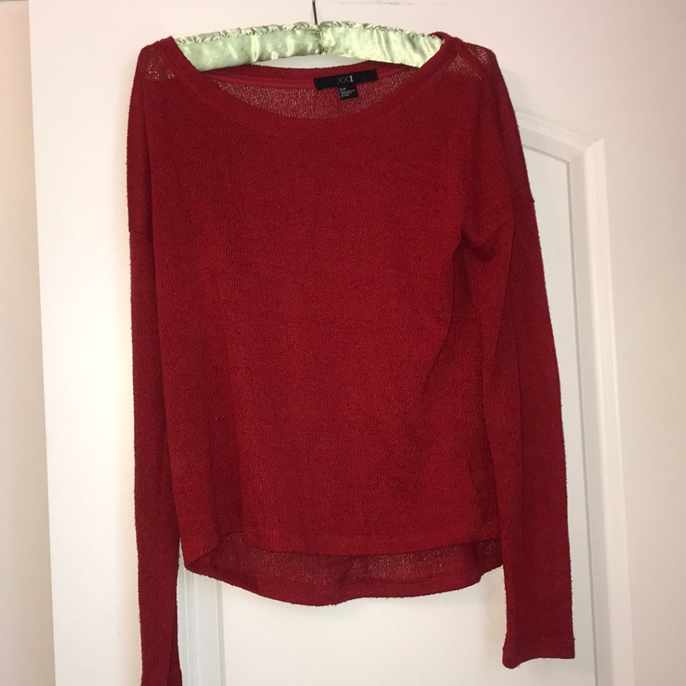 Bright red  thin knitted sweater